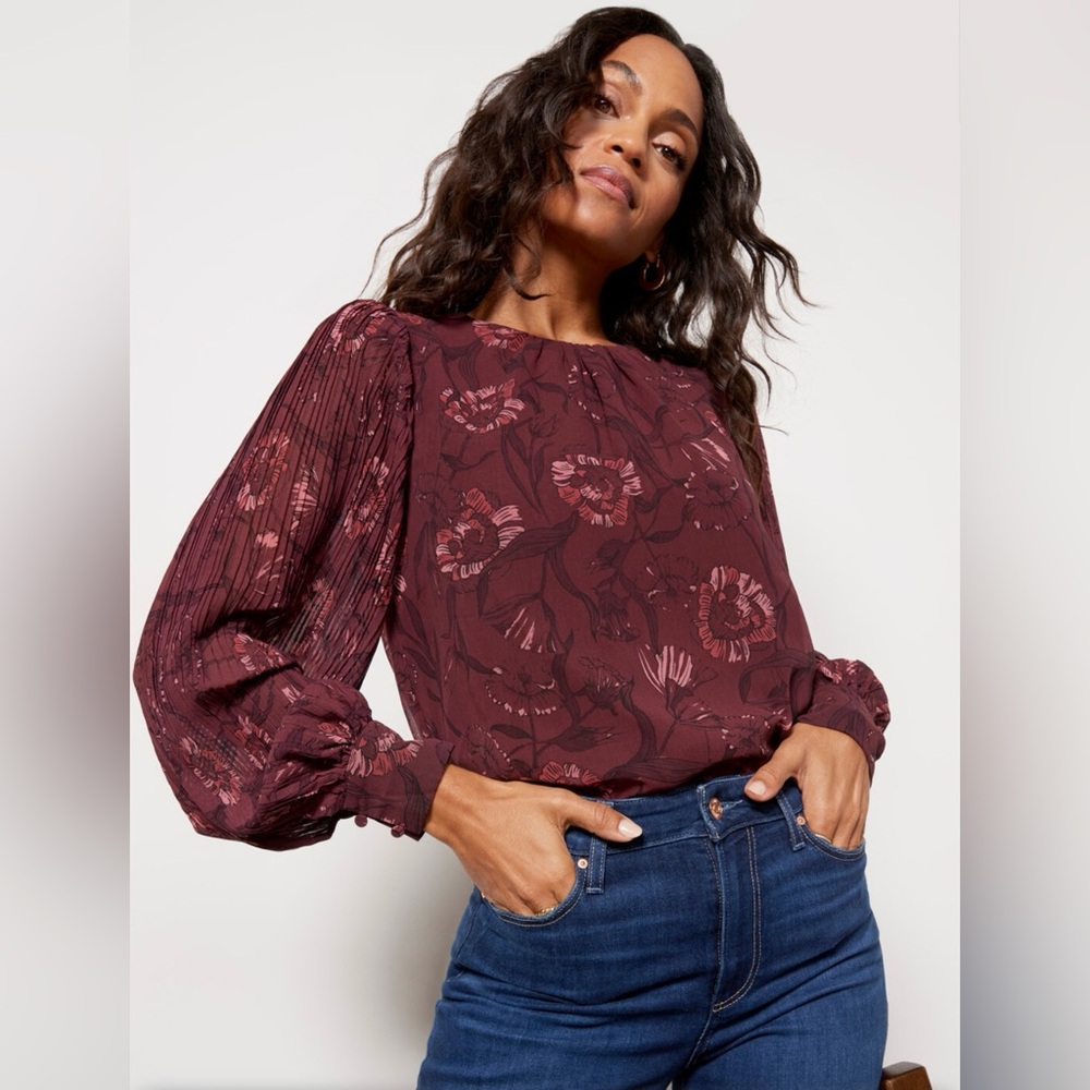 Evereve Burgundy Floral Blouse